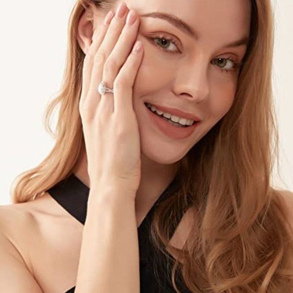 TIGRADE 1.5CT Engagement Ring for Women Teardrop Cubic Zirconia Wedding Band - Picture 5 of 5